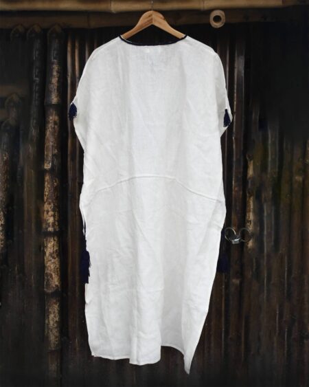 Handwoven multicolored embroidered off white linen kaftan - Image 2