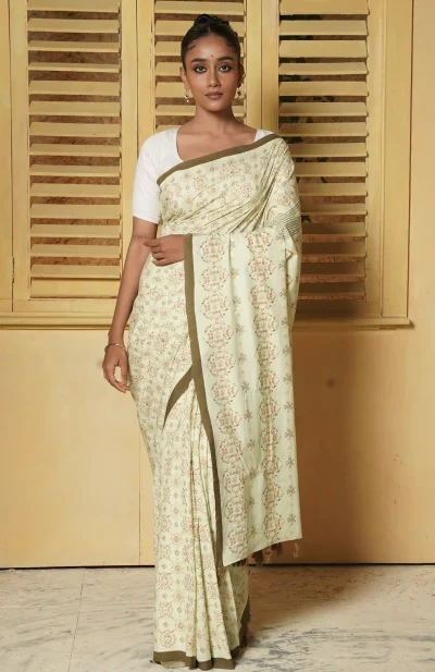 Handwoven Muslin Cotton Saree - Prints in Pista Green